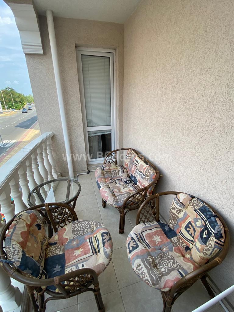 Two-room apartment in Nessebar I №2621