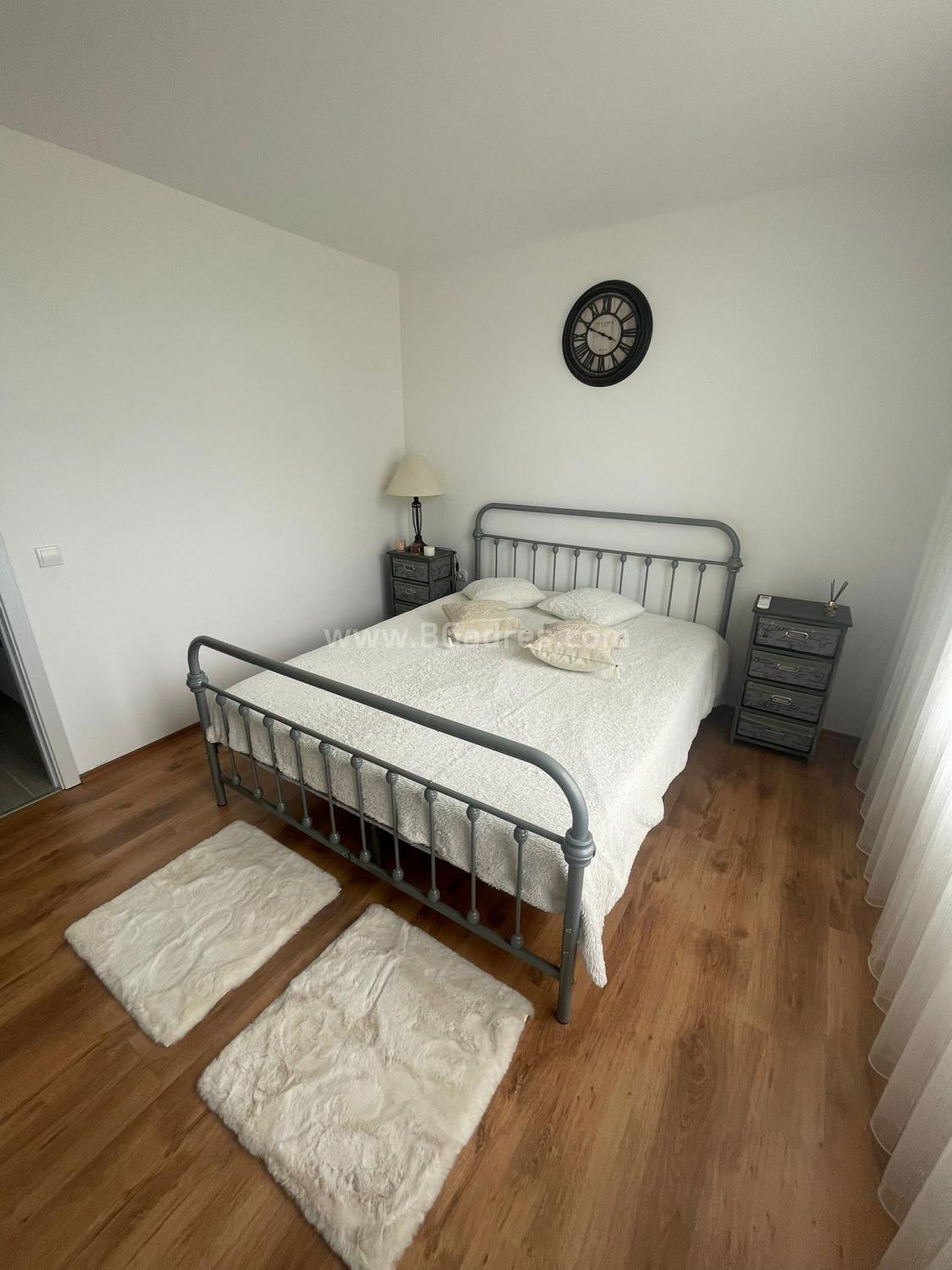 Apartment with low maintenance fee in St. Vlas І №3039