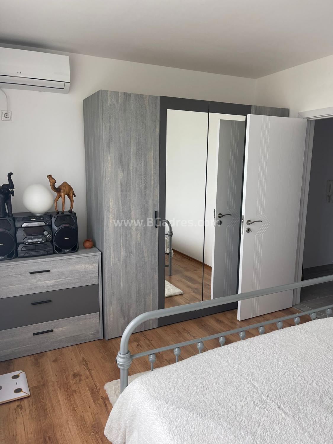 Apartment with low maintenance fee in St. Vlas І №3039