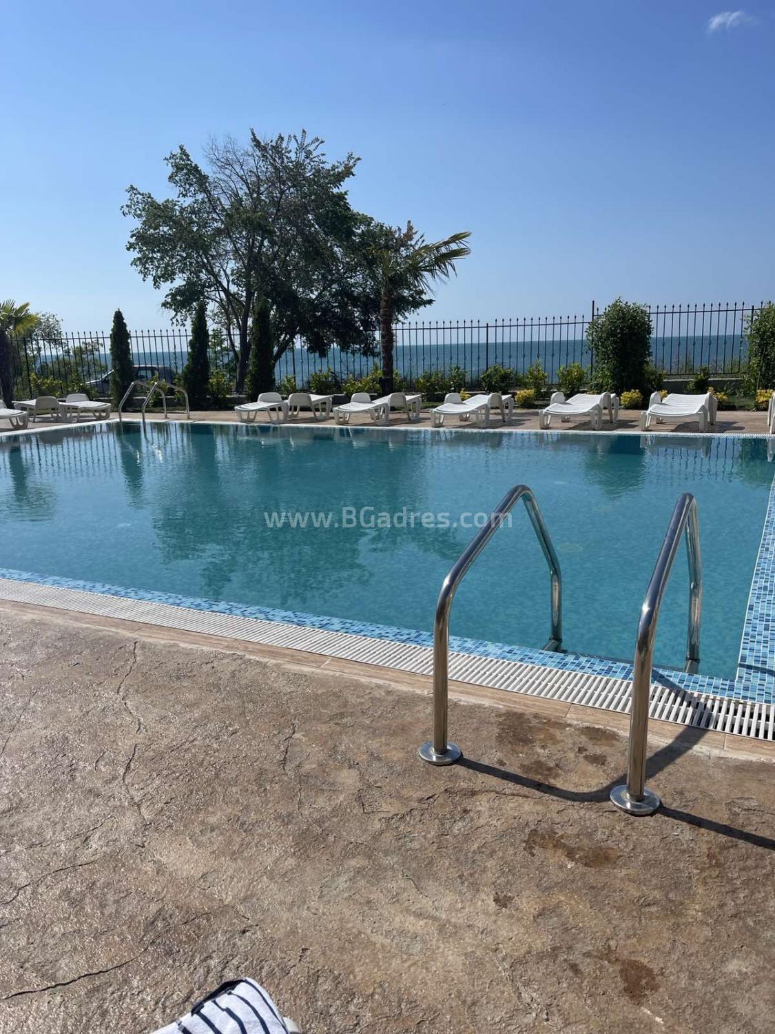 Apartment with direct sea view І №3682