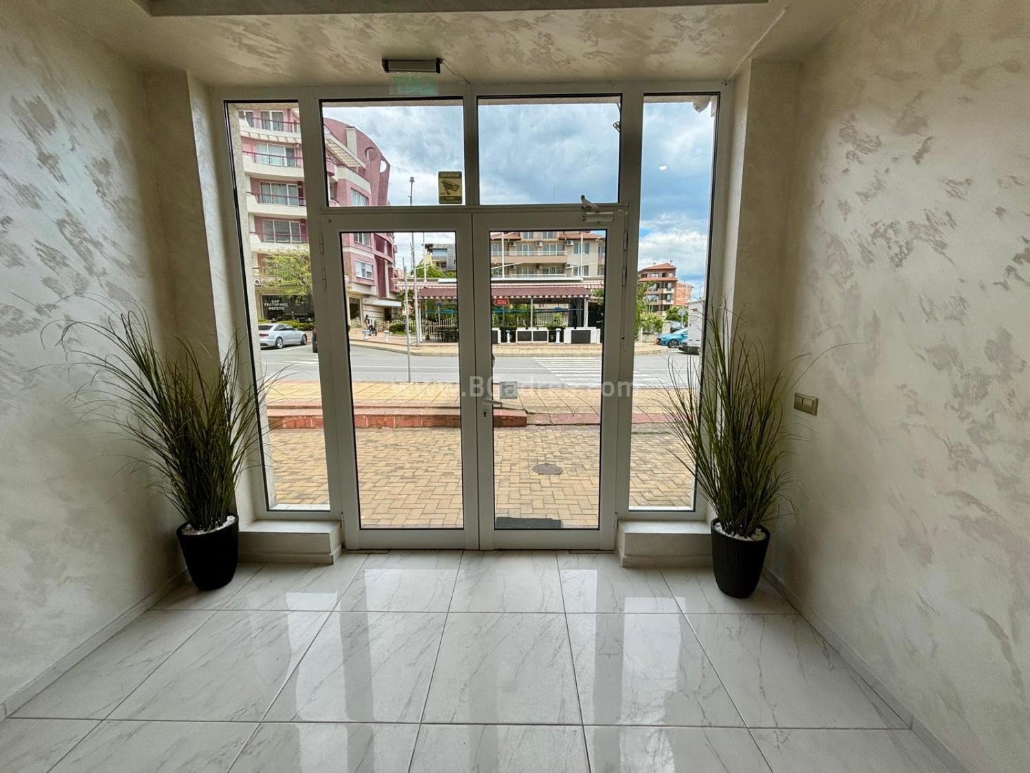 Апартамент в комплекс Лайфстайл Делукс І №4233