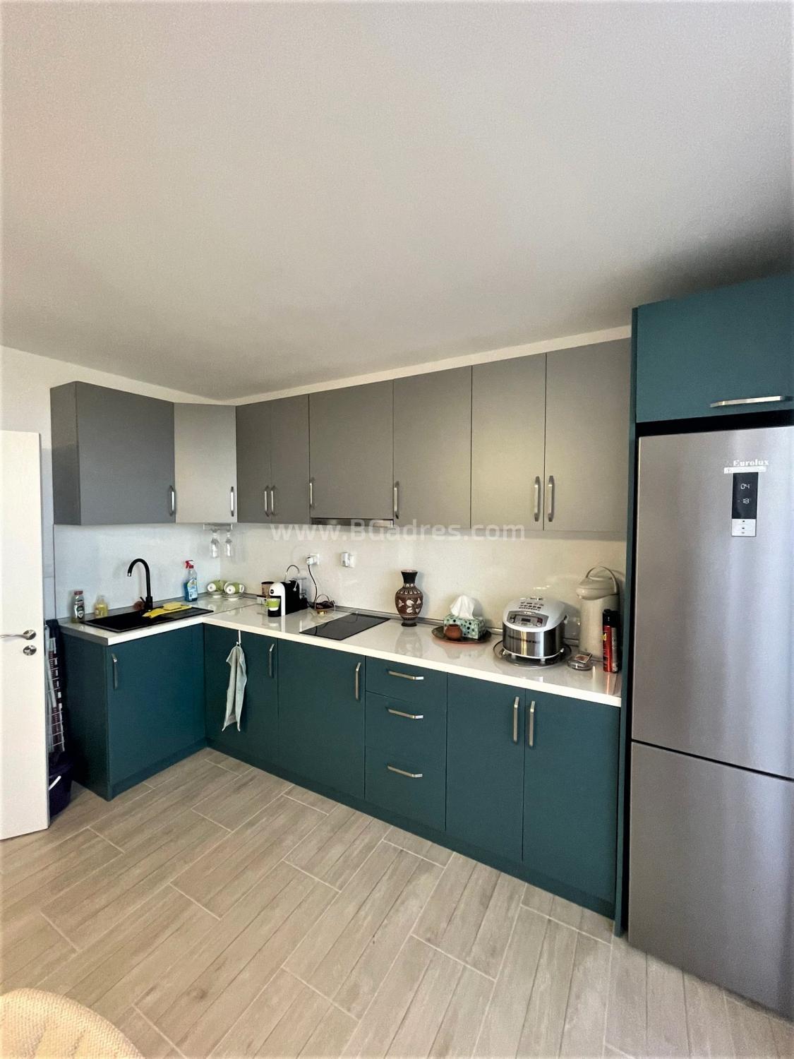 Apartment with low maintenance fee in St. Vlas І №3039