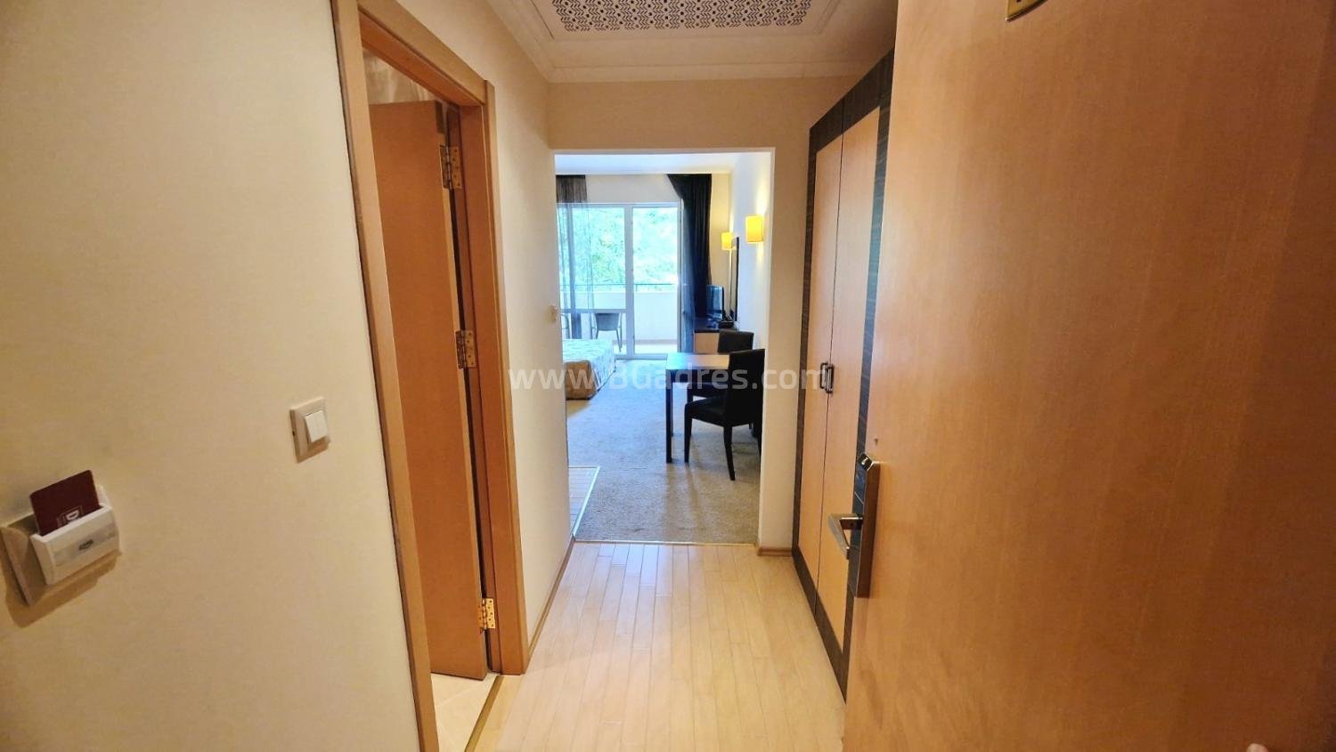 Студия на первой линии недорого І №3157