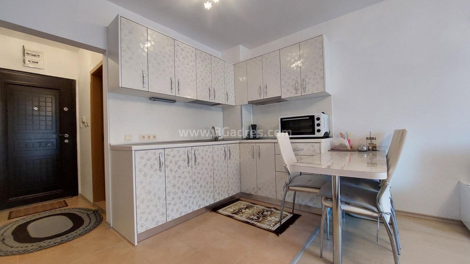 Студио до морето в Поморие І №3849