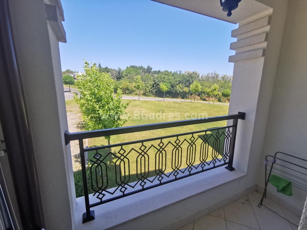 Апартамент в голям комплекс в Созопол І №3098