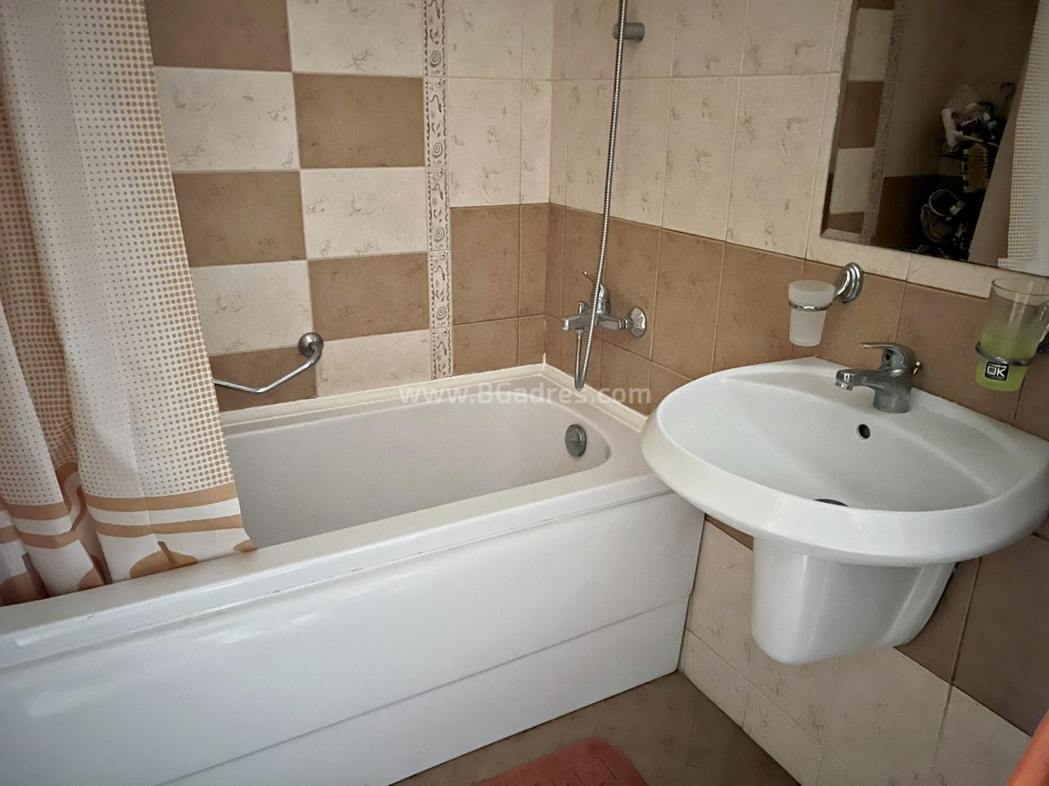 Квартира в комплексе Роял Сан І №2848