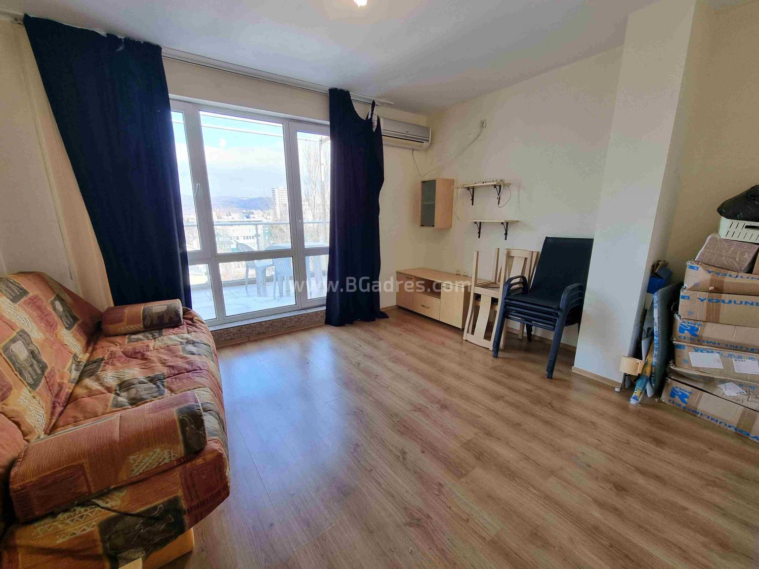 Large apartment at a bargain price І №2856