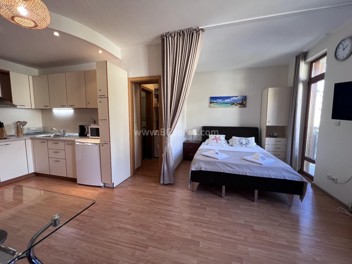 Студия в комплексе Райский Сад І №3204