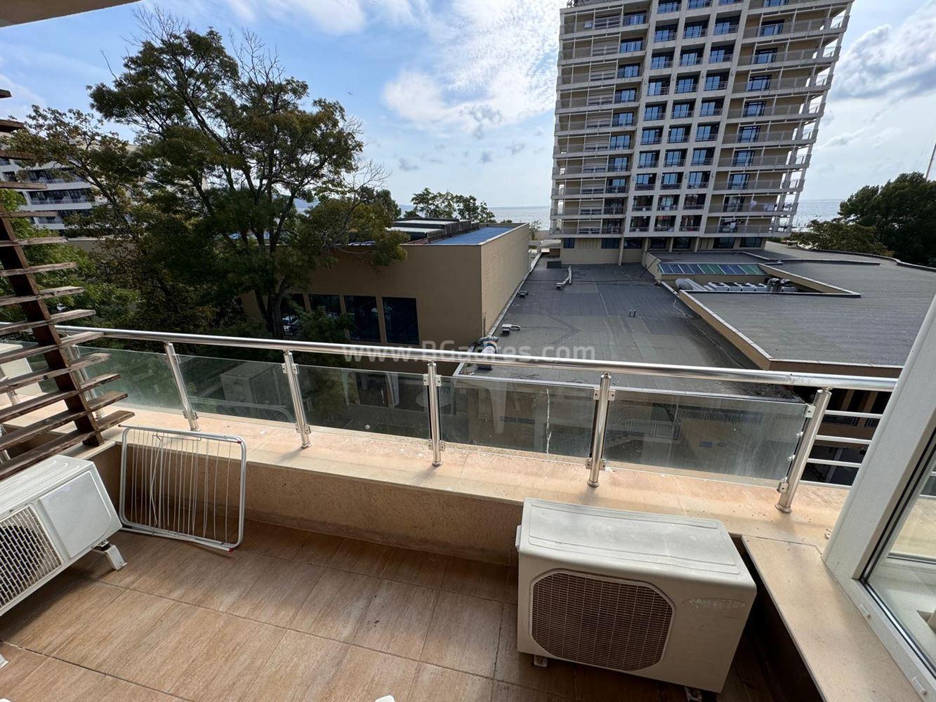 Квартира с видом на море на Солнечном Берегу І №3850