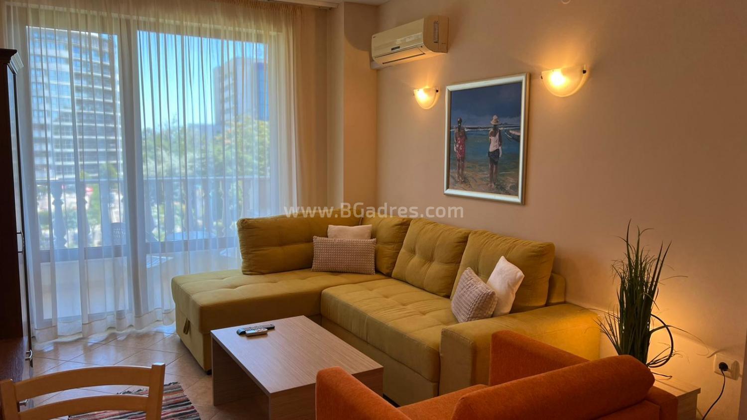 Квартира в комплексе Роял Сан І №2485