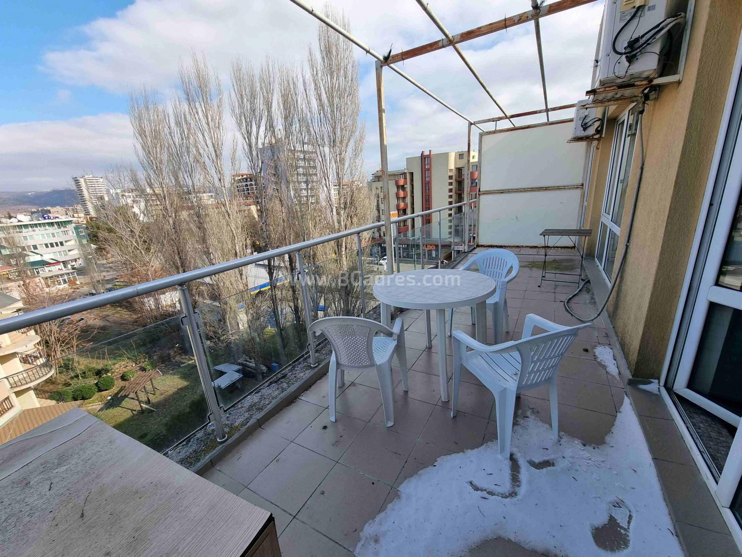 Large apartment at a bargain price І №2856