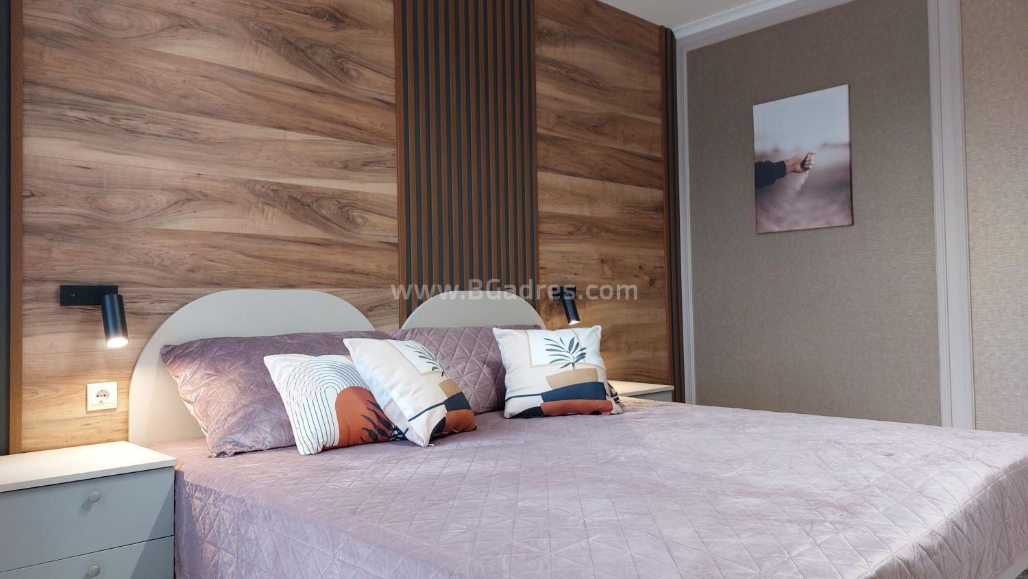 Тристаен апартамент в комплекс Компас І №3167