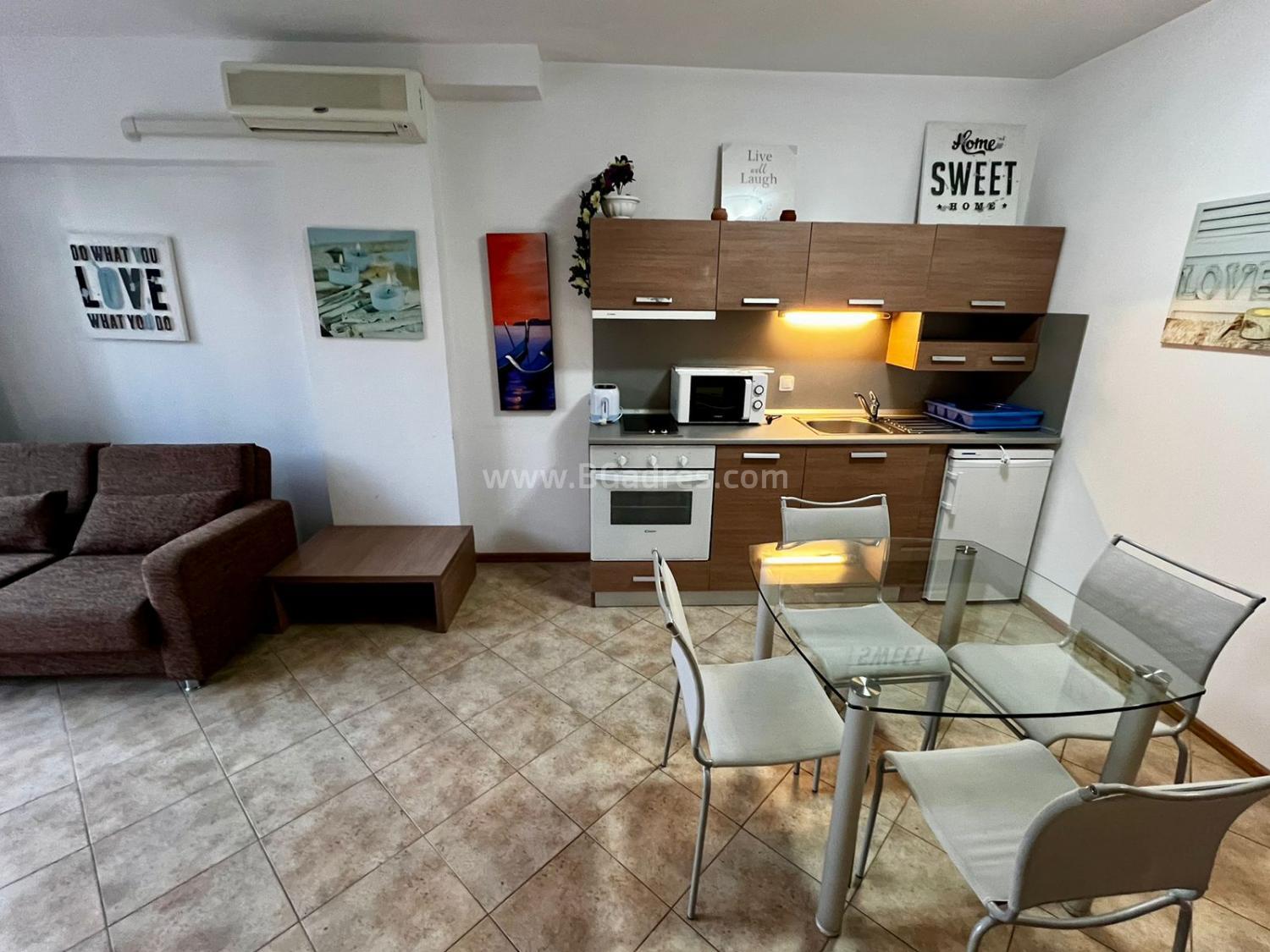 Апартамент в комплекс Екселсиор І №3990