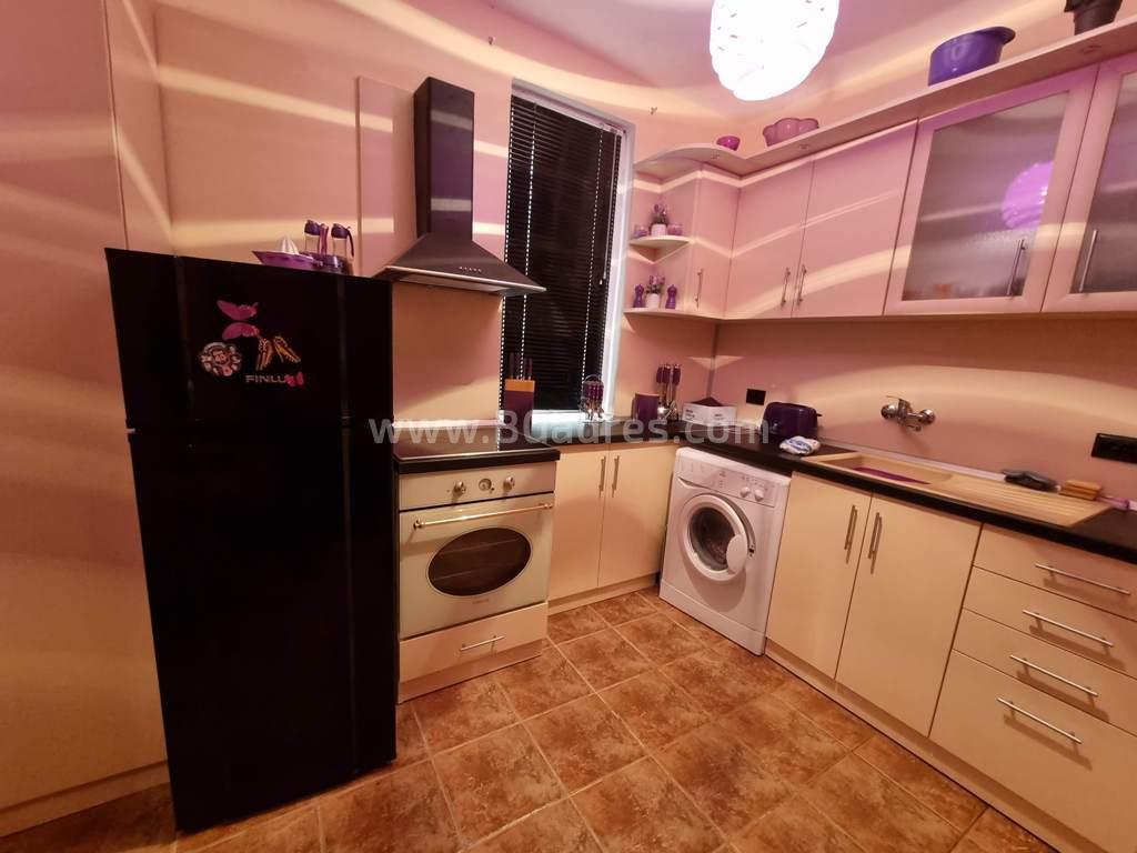 Къща с двор близо до морето І №2855