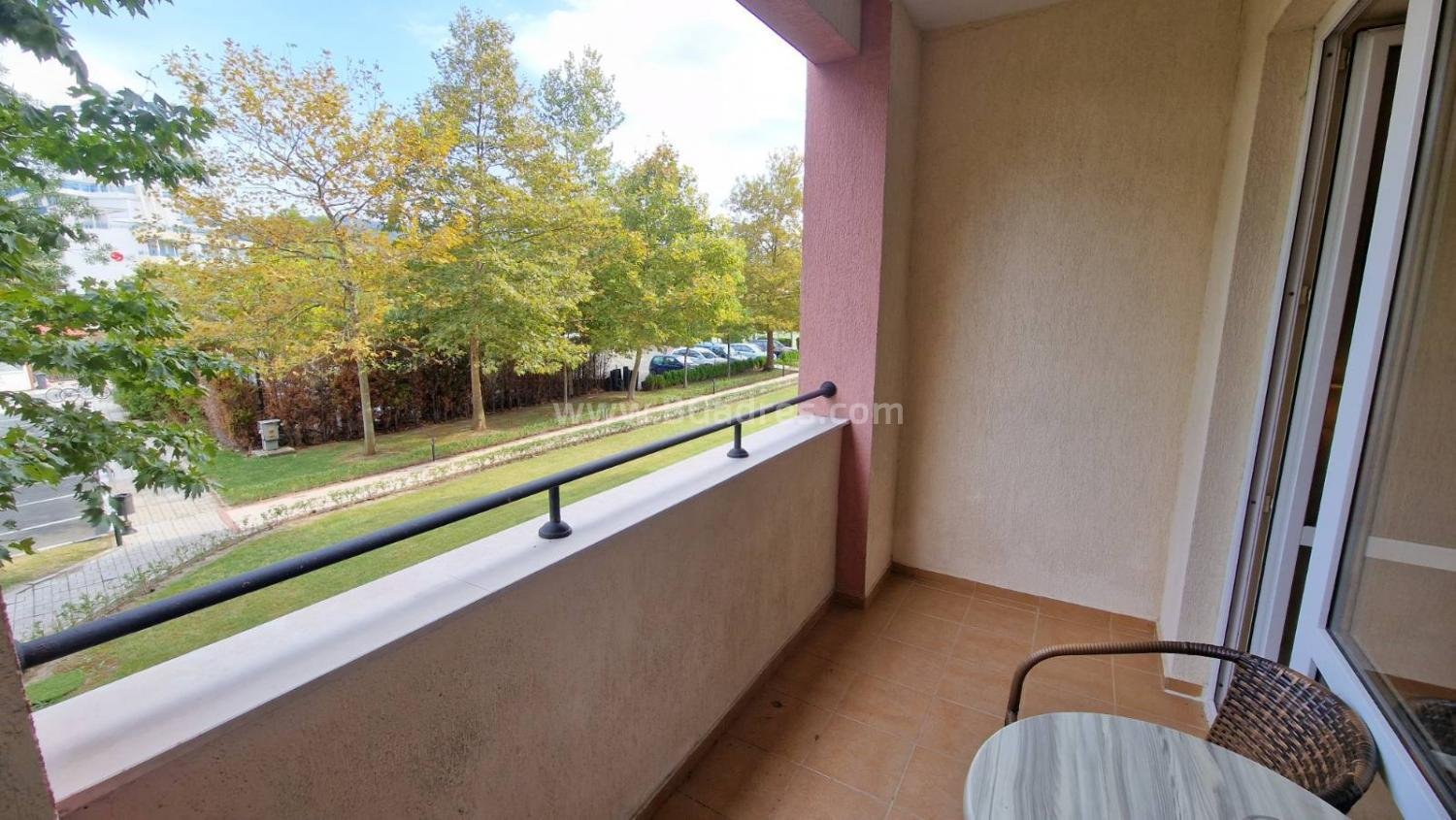 Студия на первой линии недорого І №3157