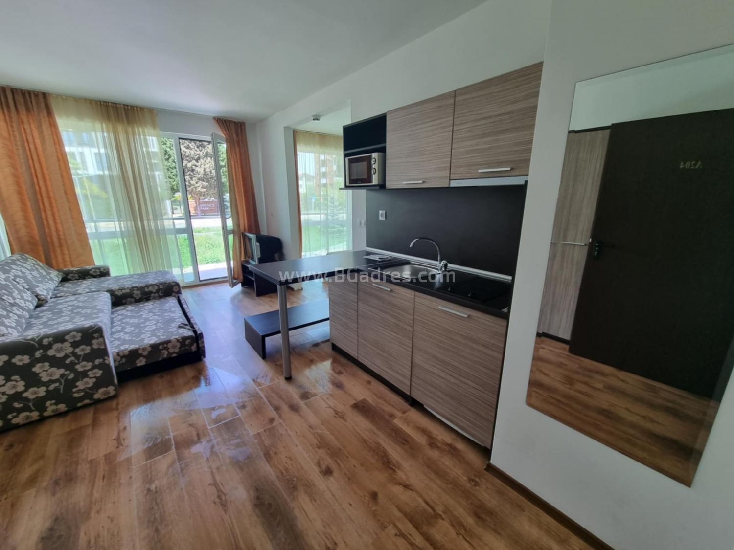 Wohnung zum Schnäppchenpreis in Sarafovo І №4103