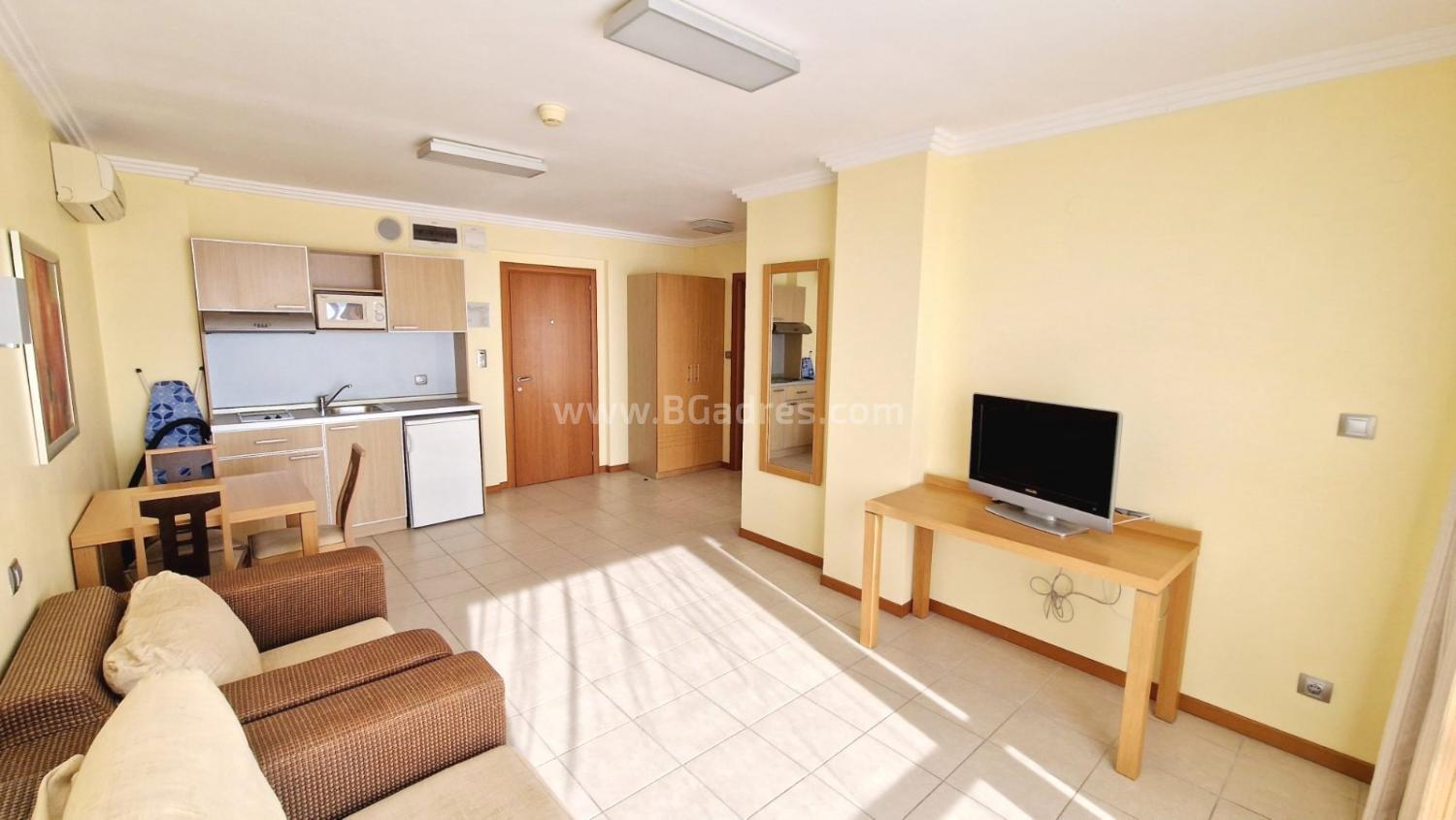 Квартира с видом на море в Равде І №2811