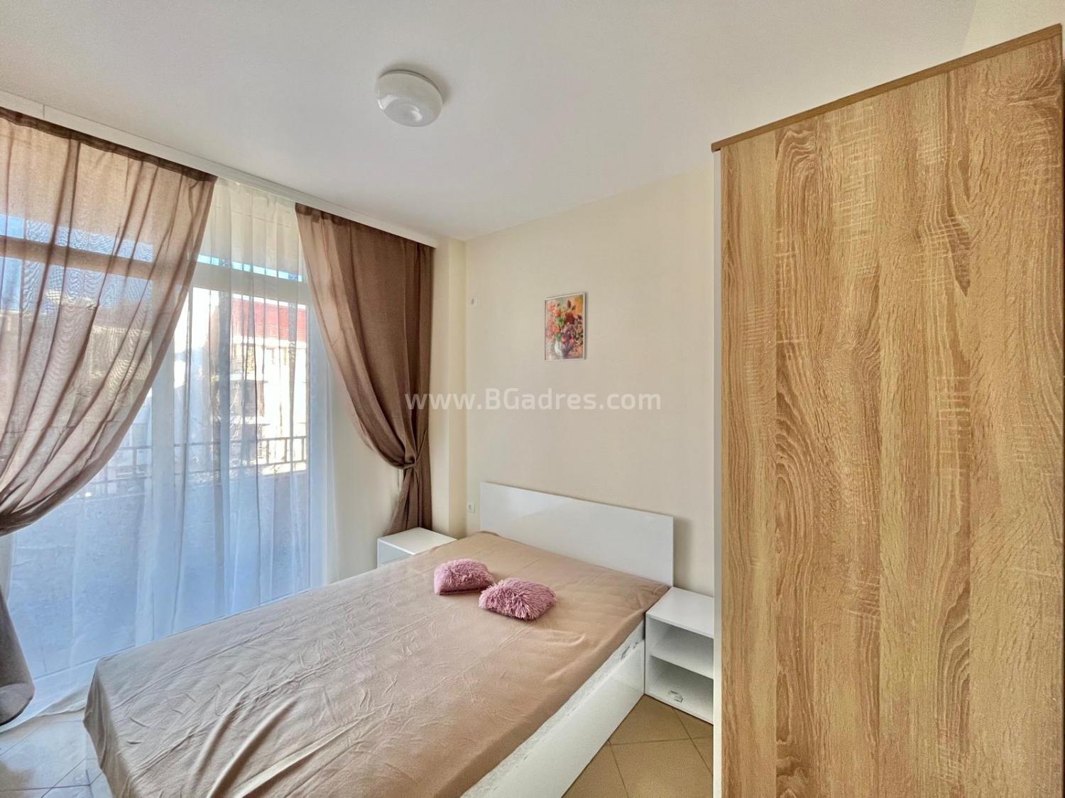 Квартира в комплексе Гранд Камелия І №4052