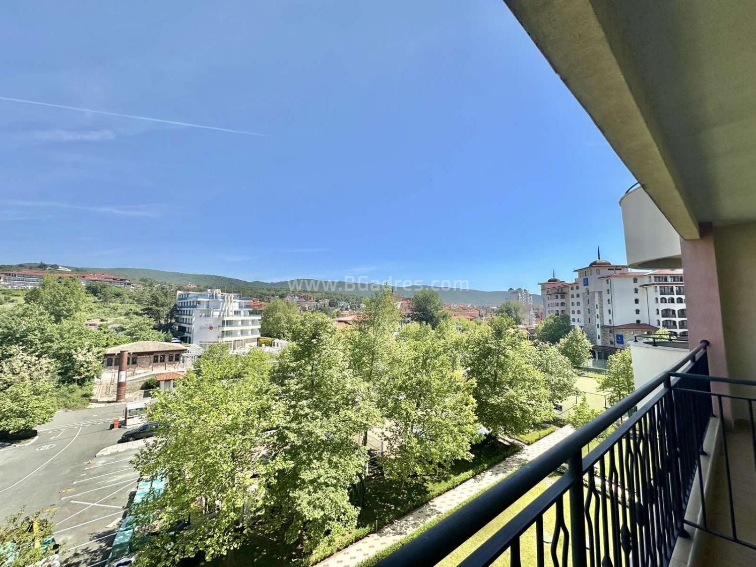 Студио в комплекс Маджестик І №3597