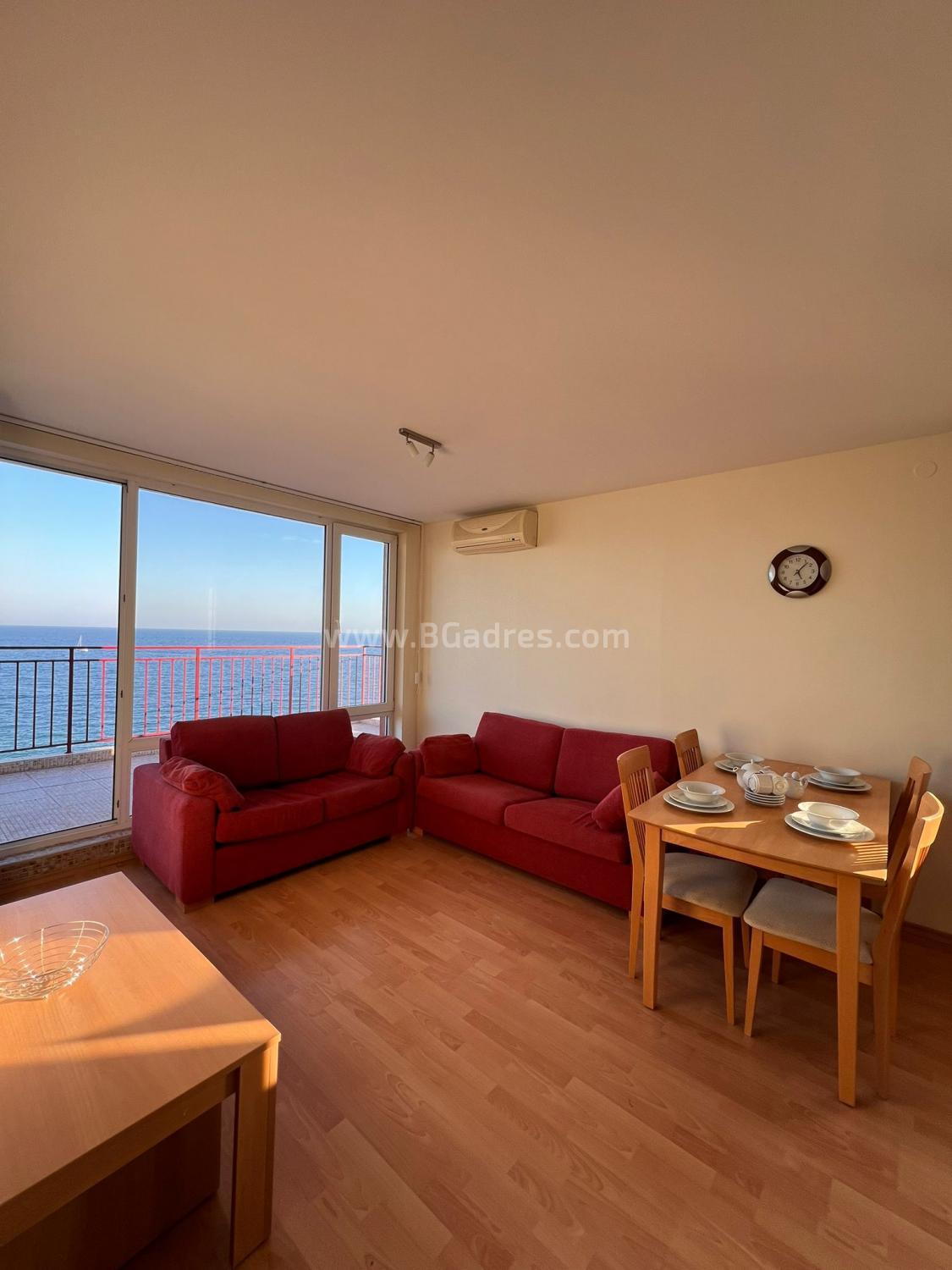 Апартамент в фронтална гледка море І №4032