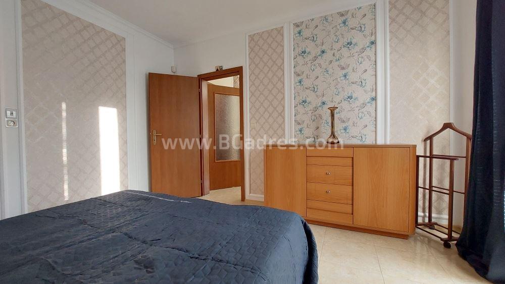 Голям апартамент за постоянно живеене в Поморие І №3140