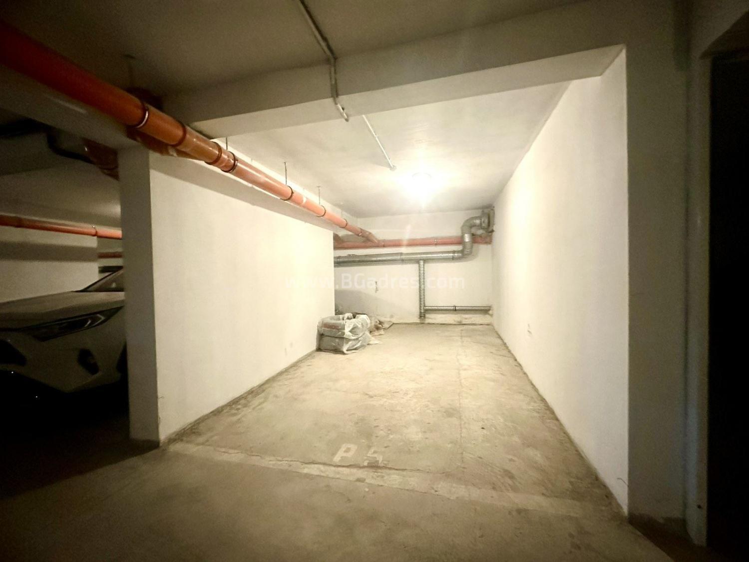 Квартира с парковкой на Солнечном Берегу І №4572