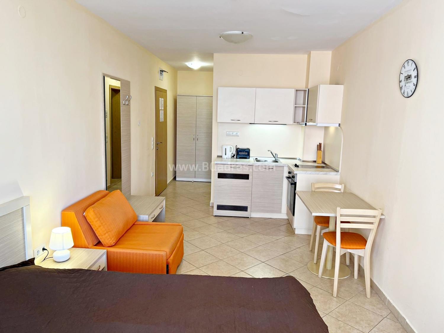 Studio in the Royal Sun complex І №3427