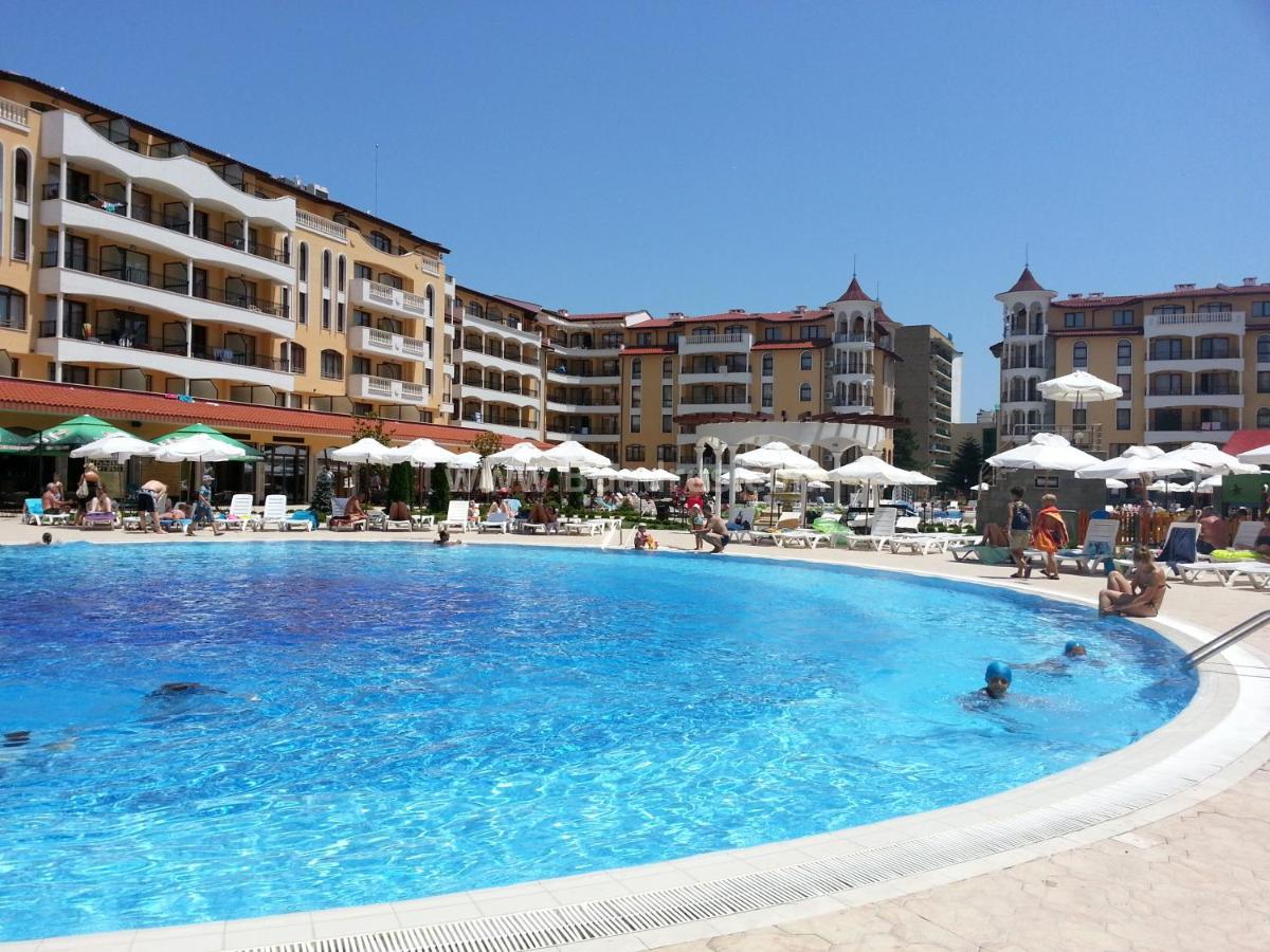 Renovated apartment in Royal Sun complex І №2736