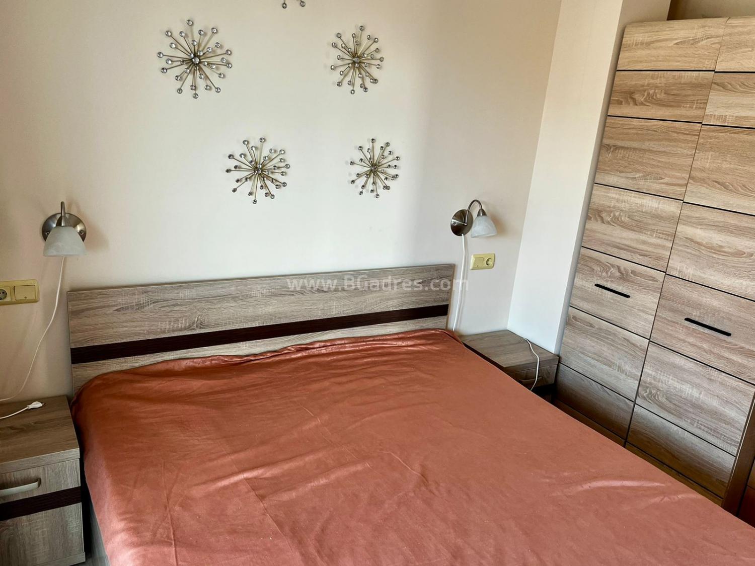 Тристаен апартамент близо до плажа І №3496