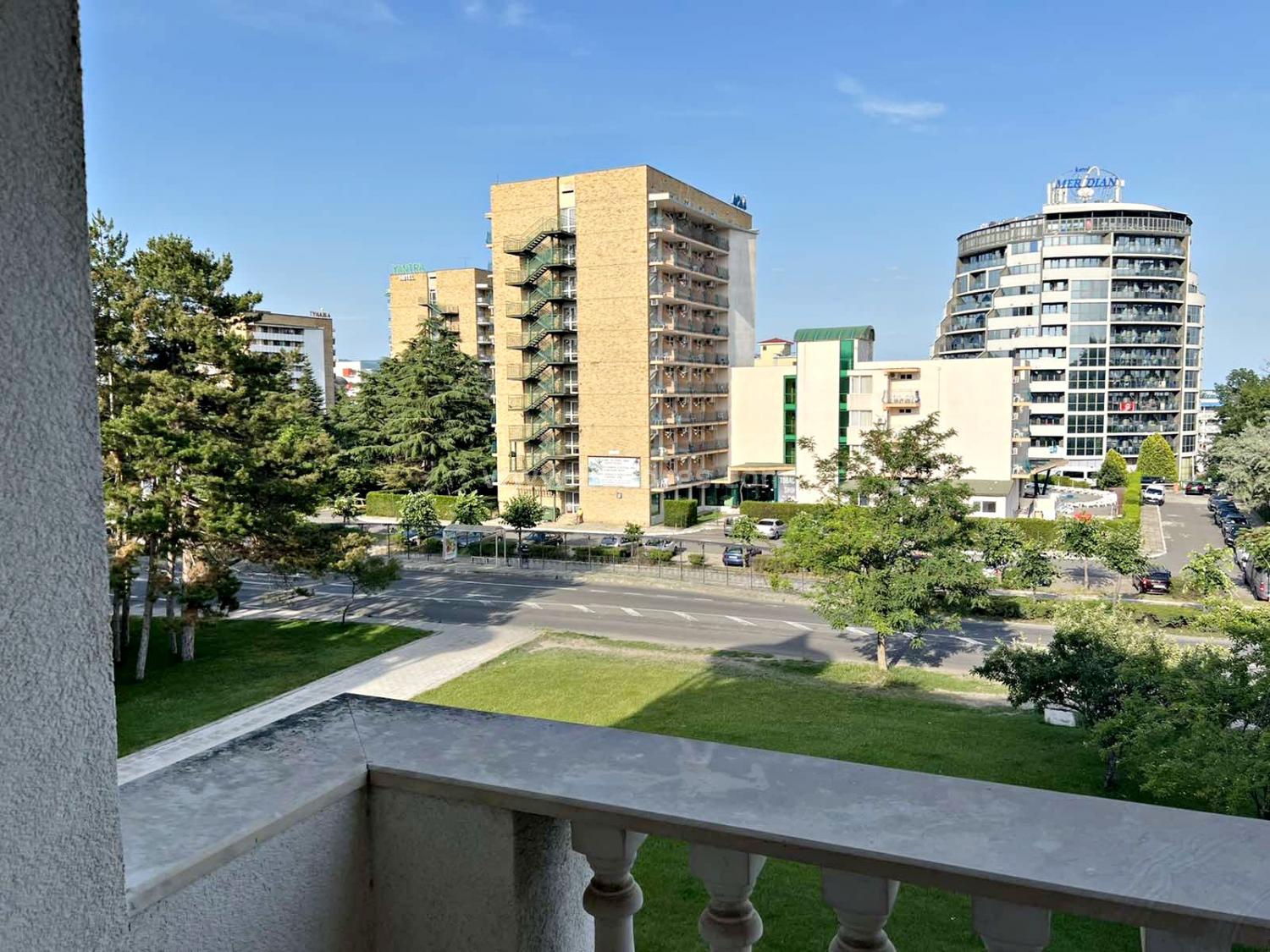 Квартира в комплексе Роял Сан І №2485