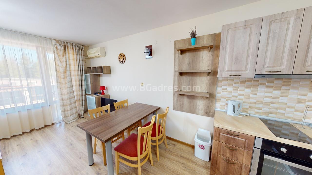 Голям апартамент в комплекс Самър Дриймс І №3919