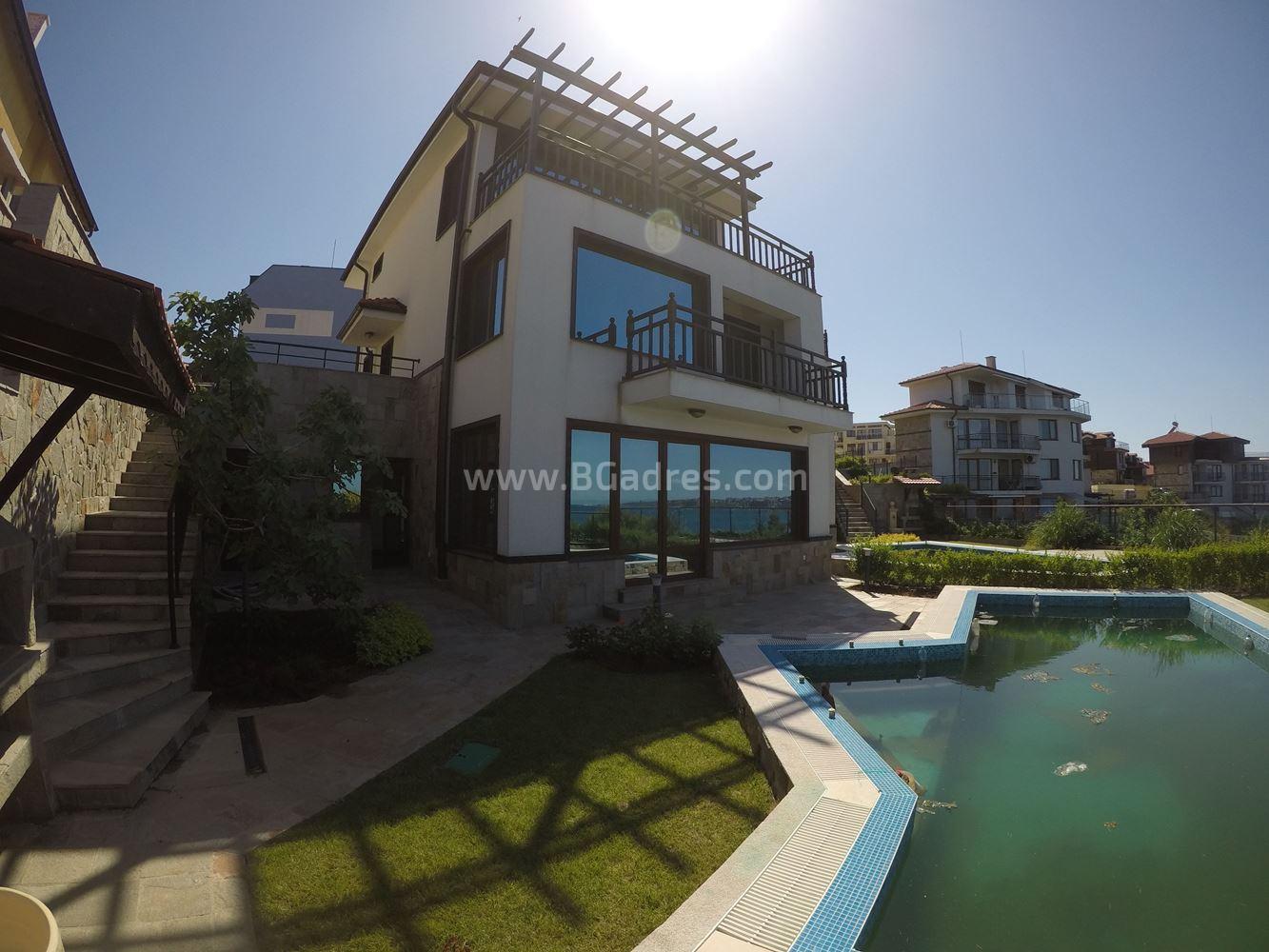 Дом с бассейном в Созополе І №3687