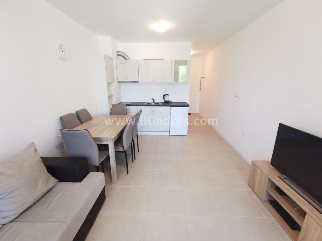 Апартамент в голям комплекс в Созопол І №3098