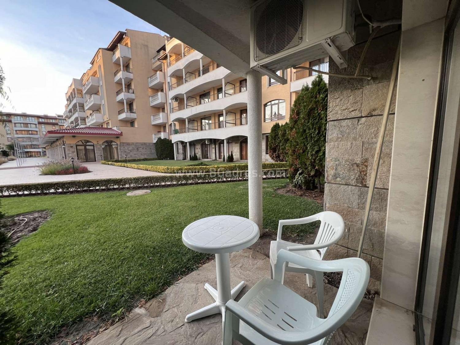 Квартира в комплексе Роял Сан І №3237