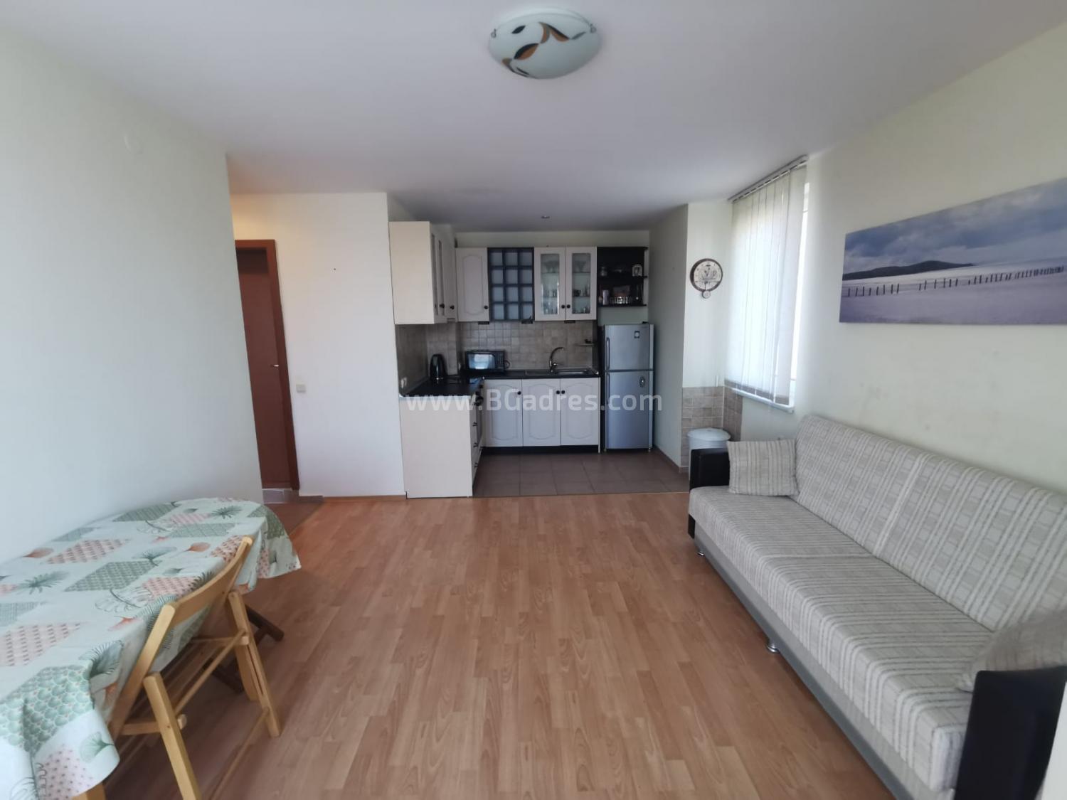 Apartment on the seaside at a bargain price І №3265