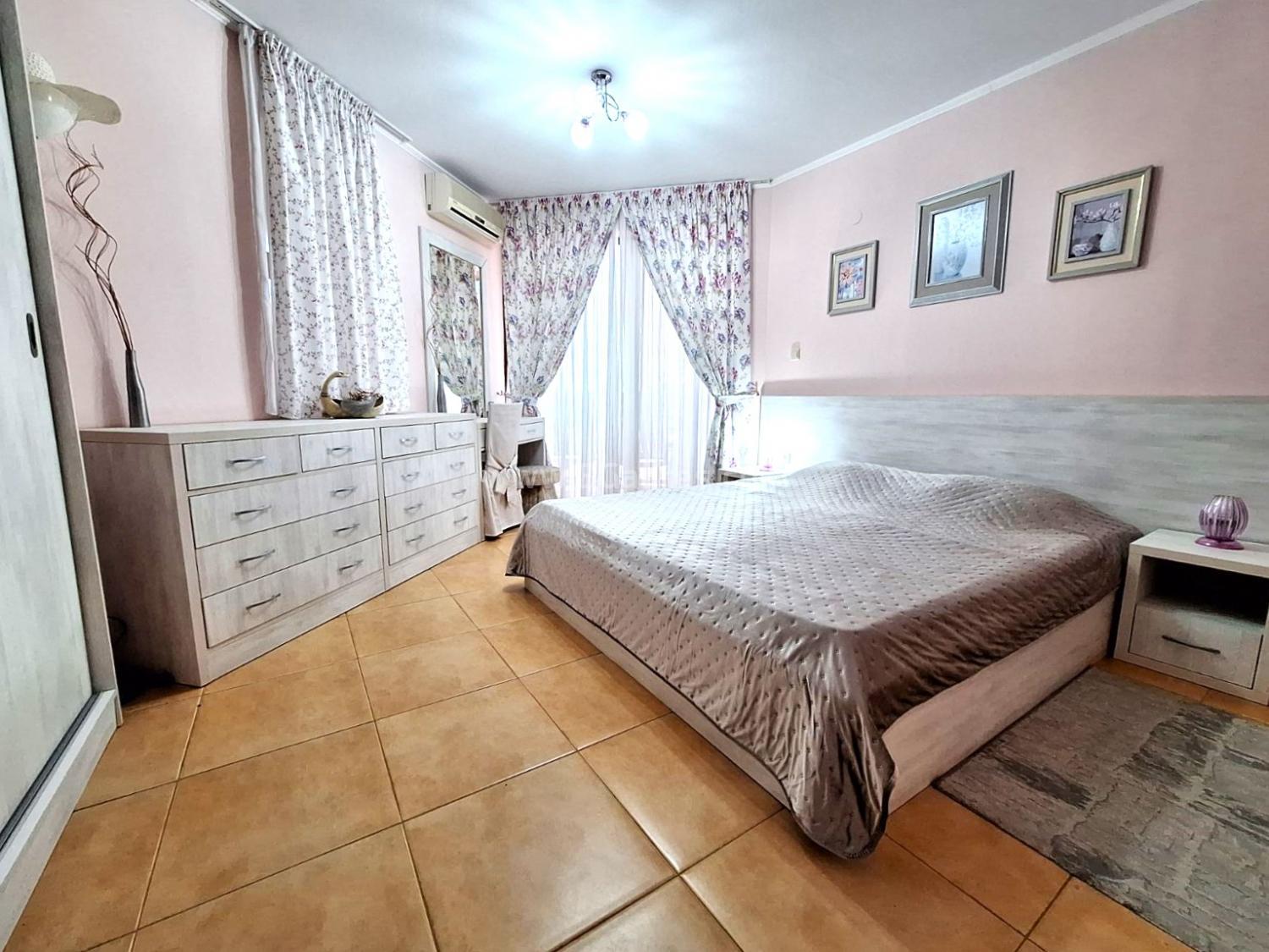 Apartment without maintenance fee close to the beach І №3304