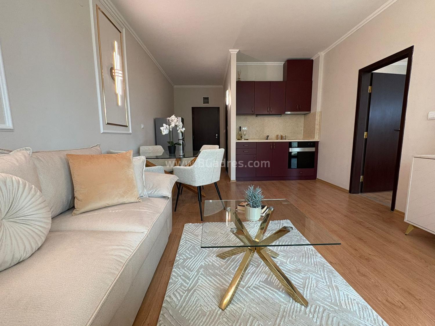 Renovierte Wohnung in Sonnenstrand І №4291