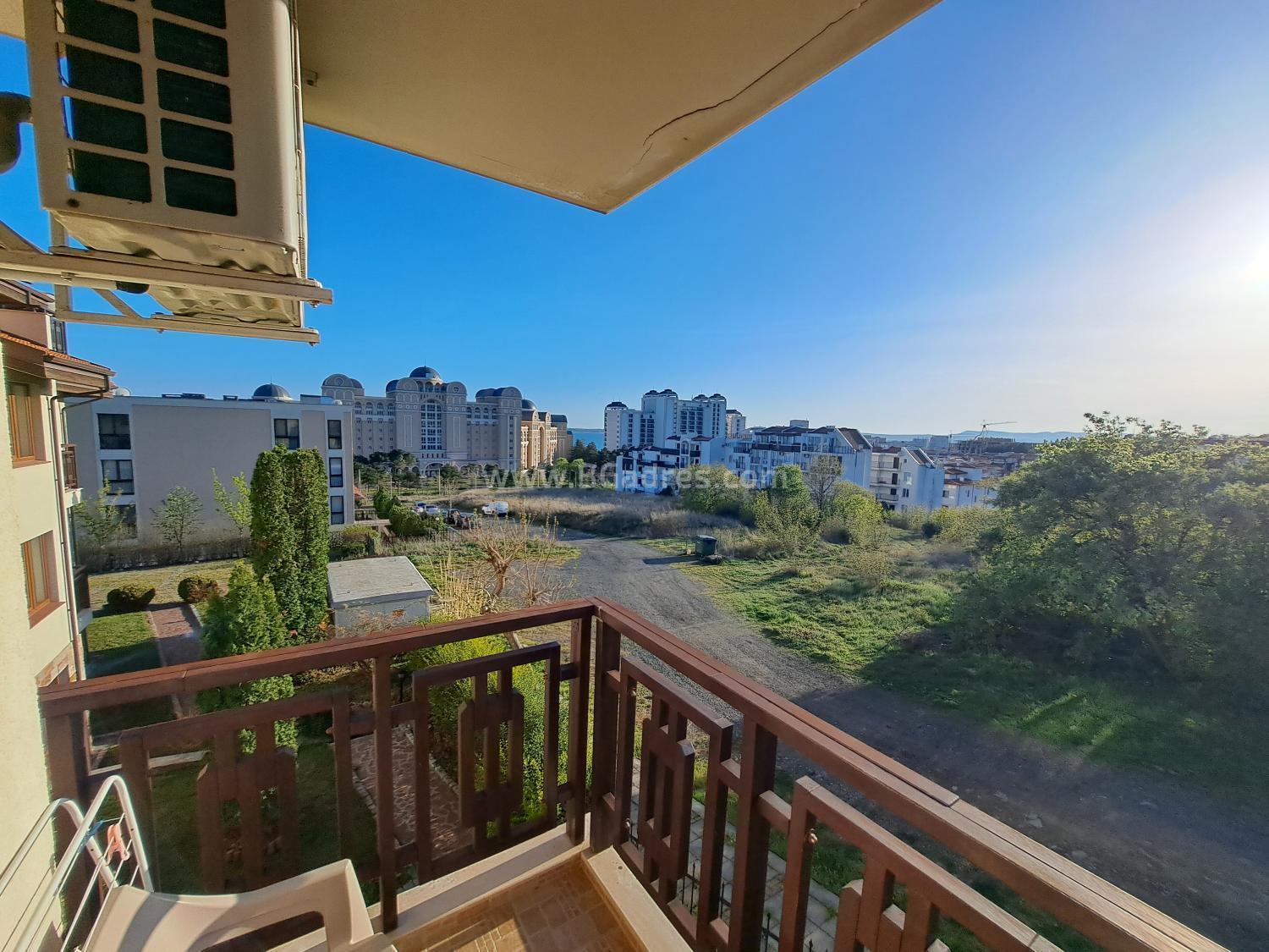 Студия в комплексе Релакс І №3547