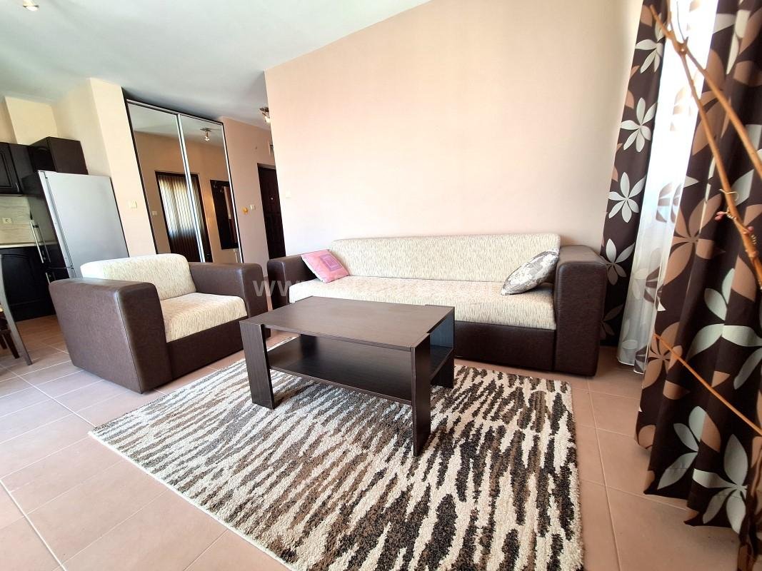 Квартира без таксы за обслуживание в Равде І №3779