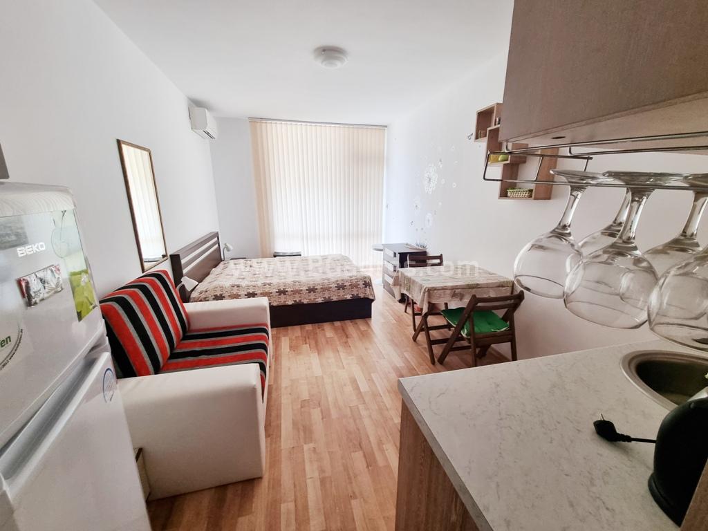 Studio at a bargain price in Sunny Beach | №2288