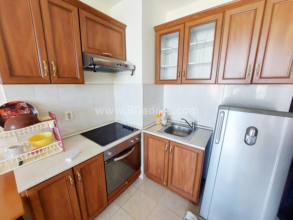 Spacious apartment at a bargain price at the seaside І №2727