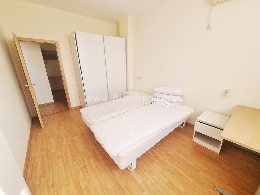 Apartment with frontal sea view I №2660