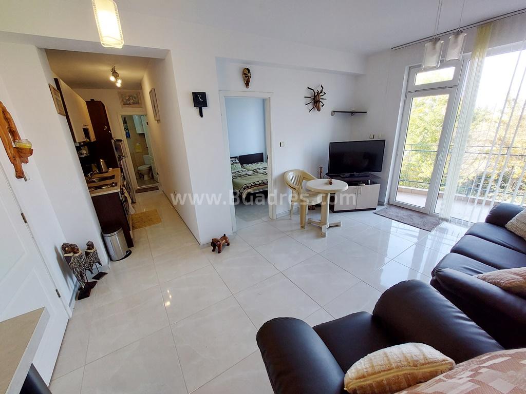 Тристаен апартамент на изгодна цена І №2694