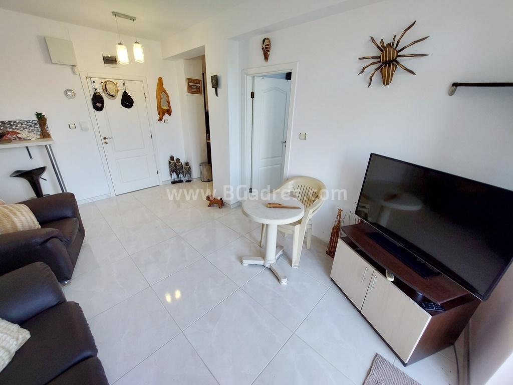 Тристаен апартамент на изгодна цена І №2694