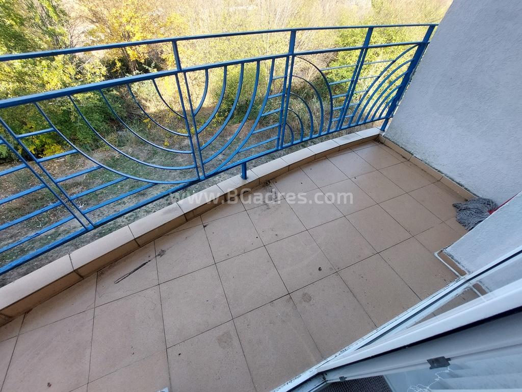 Тристаен апартамент на изгодна цена І №2694