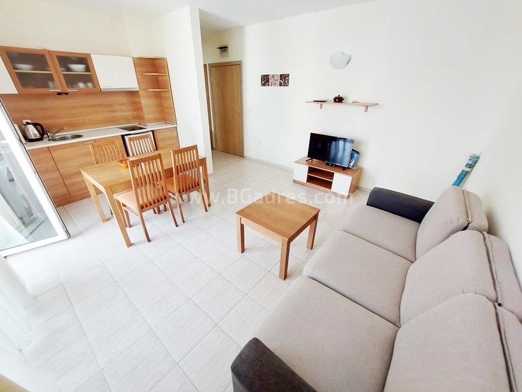 Двухкомнатная квартира в комплексе Поло Резорт І №3134