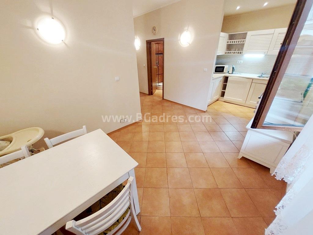 Geräumiges Apartment im Komplex Villa Romana І №3644