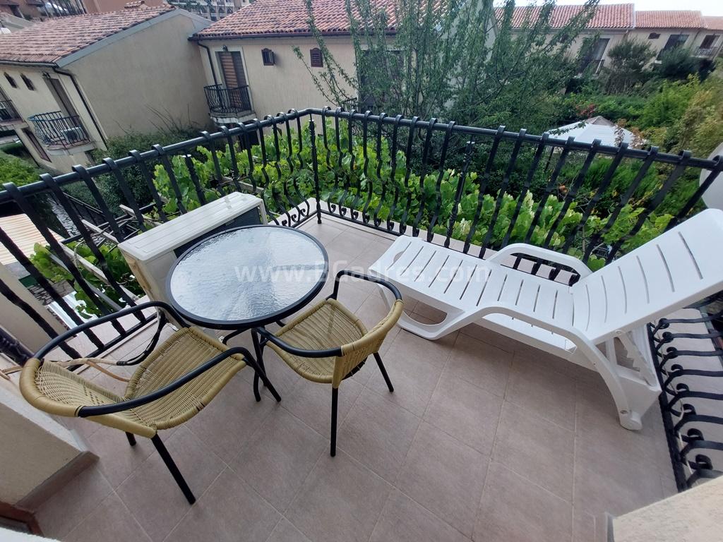 Geräumiges Apartment im Komplex Villa Romana І №3644