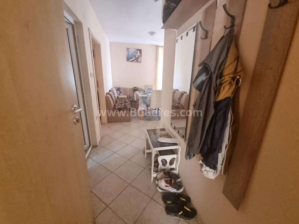 Дешевая двухкомнатная квартира у моря І №3121