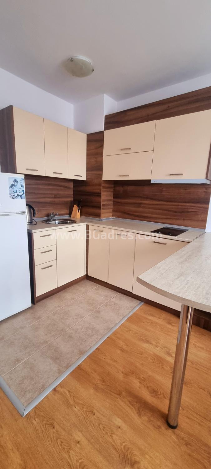 Трехкомнатная квартира в комплексе Аполлон 8 І №3369